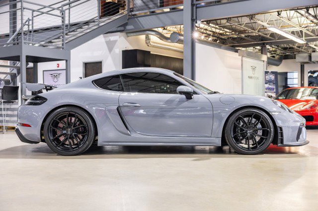 Used 2023 Porsche 718 Cayman GT4 w/ Chrono Package image 8