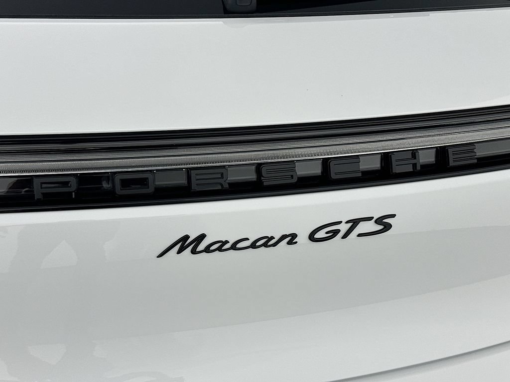 New 2026 Porsche Macan GTS AWD/4WD image 35