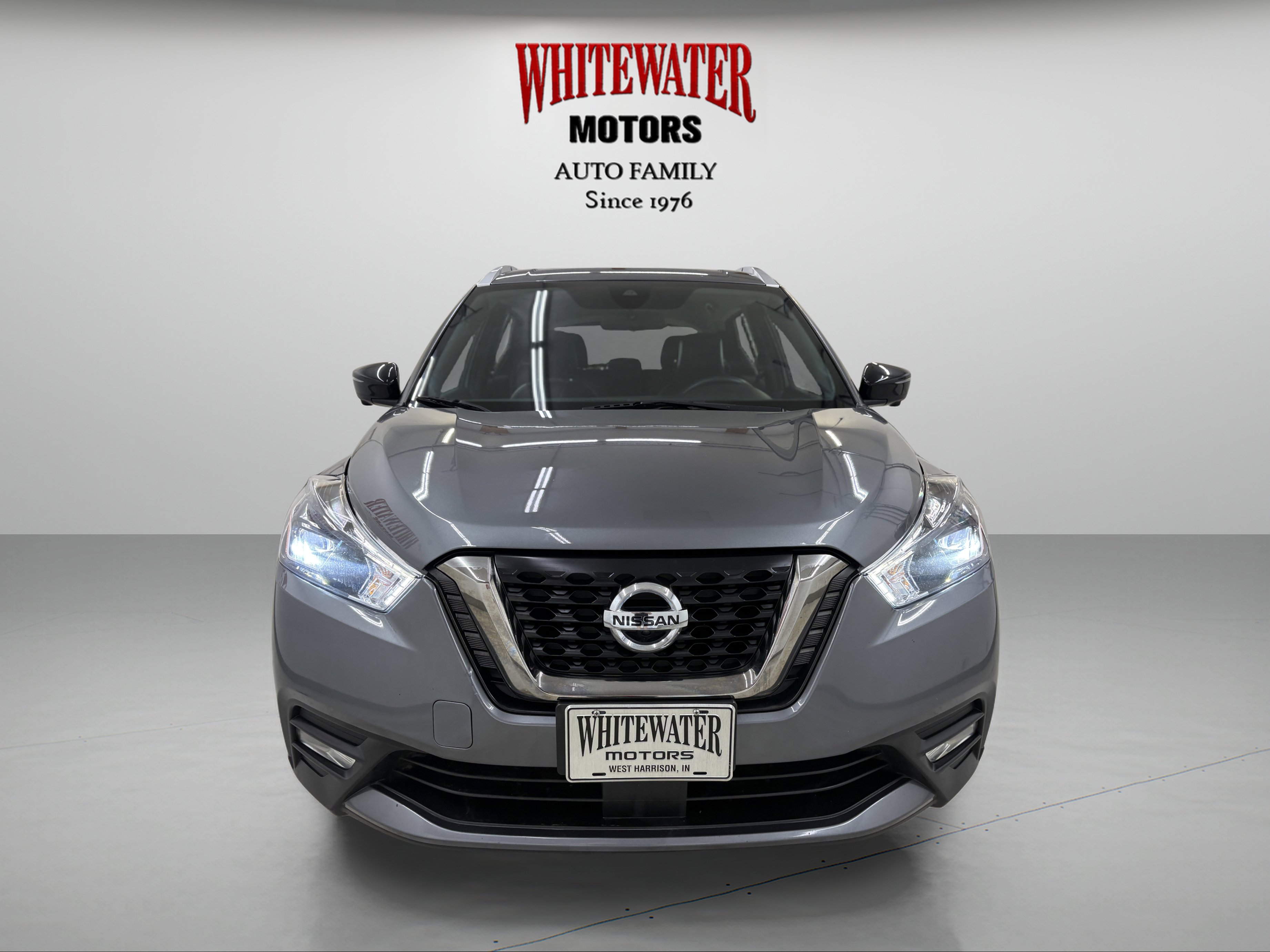 Used 2020 Nissan Kicks SR w/ SR Premium Package FWD image 6