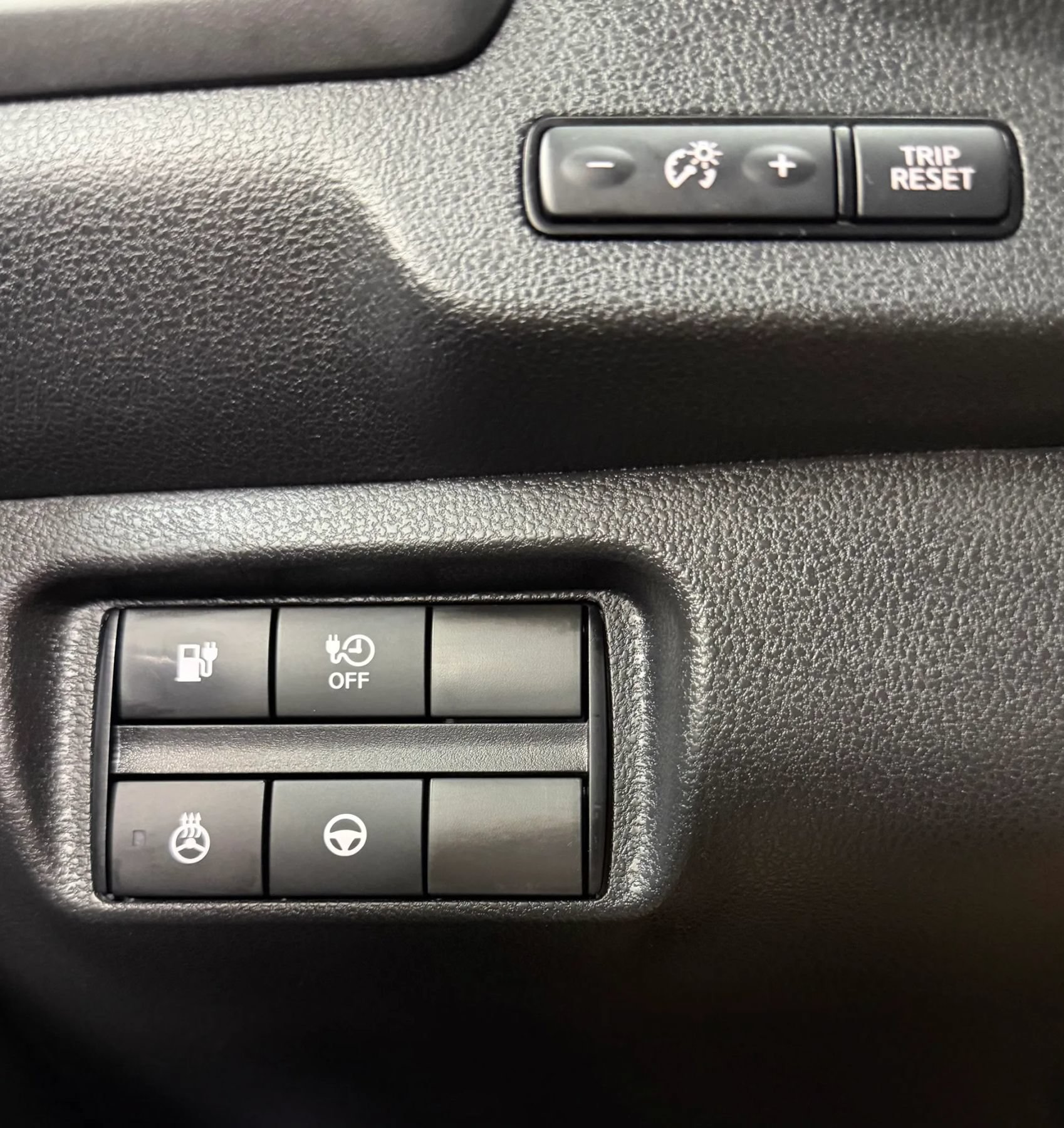 Used 2018 Nissan Leaf SV w/ SV Technology Package FWD image 28