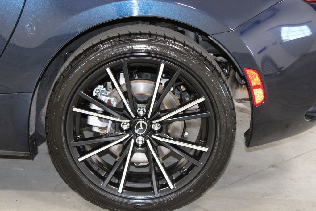 Used 2025 MAZDA MX-5 Miata RF Grand Touring image 17