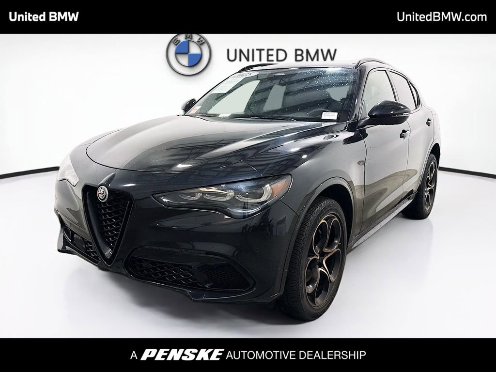 Used 2025 Alfa Romeo Stelvio Sprint