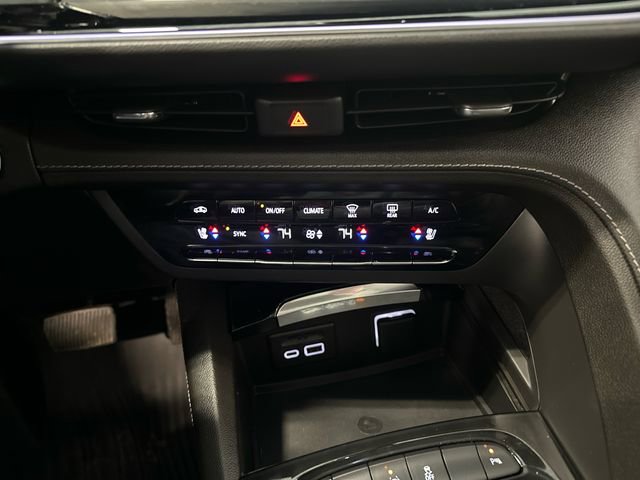 Used 2022 Buick Envision Avenir w/ Premium Seat Package AWD/4WD image 26