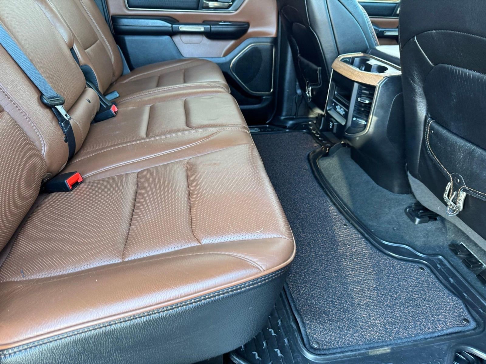 Used 2022 RAM 1500 Limited w/ Off-Road Group image 19