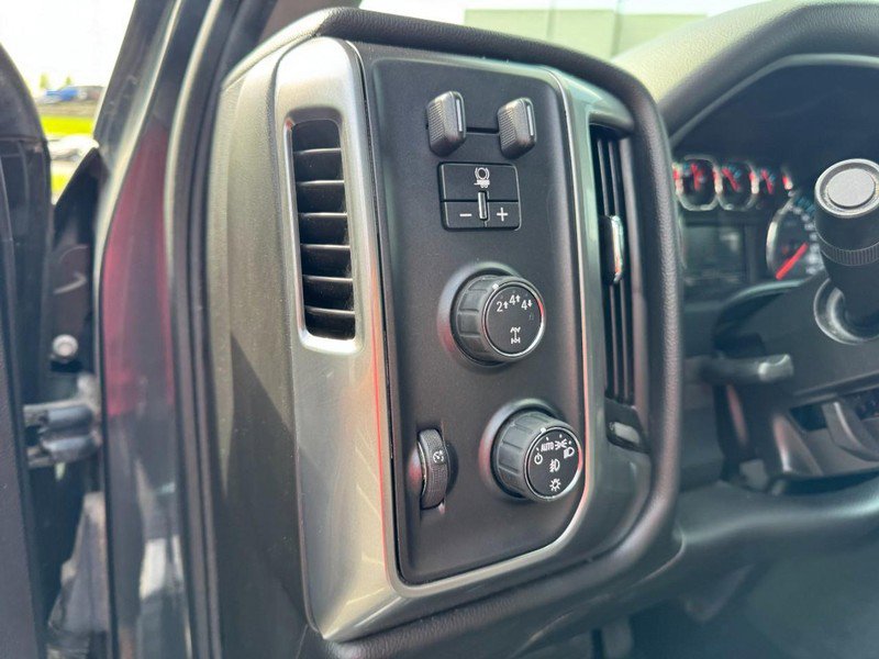 Used 2017 Chevrolet Silverado 2500 LT w/ LT Convenience Package image 13