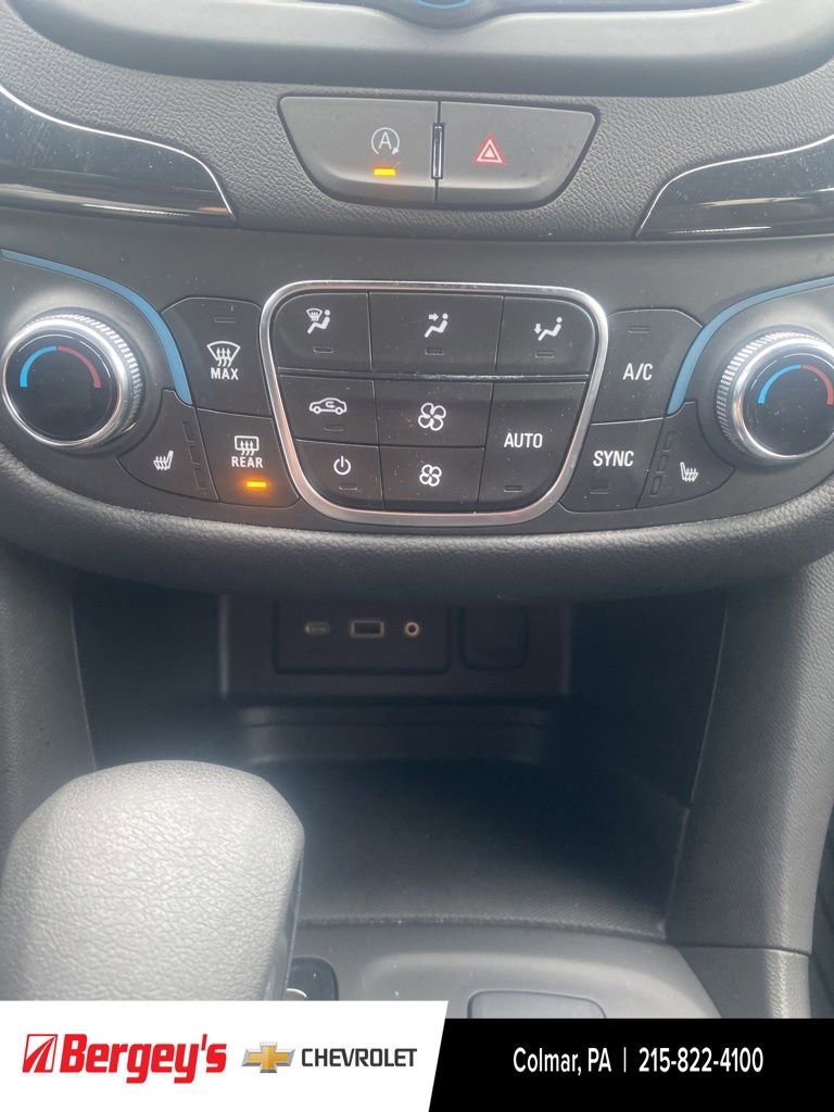 Certified 2023 Chevrolet Equinox RS AWD/4WD image 32