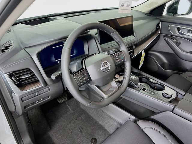 New 2026 Nissan Rogue Platinum w/ Platinum Premium Package image 8