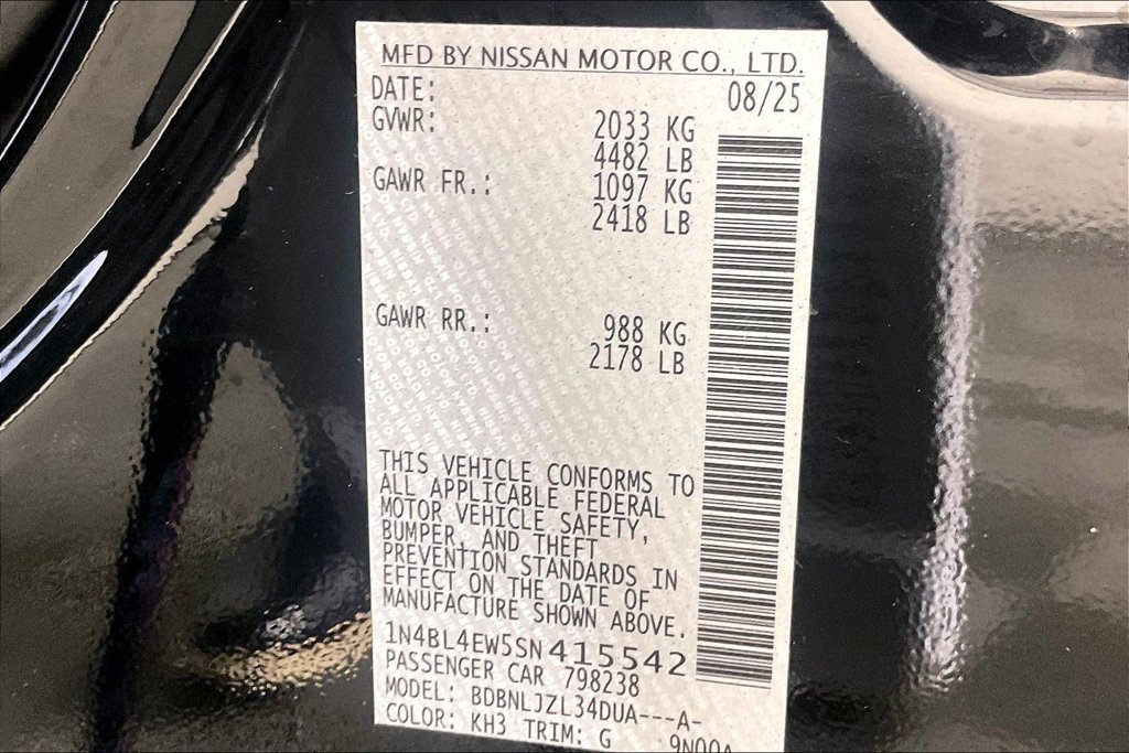 Used 2025 Nissan Altima 2.5 SL AWD/4WD image 43