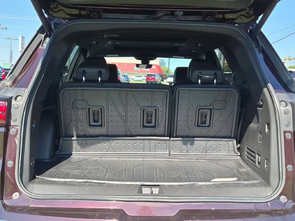 Certified 2022 Chevrolet Traverse High Country w/ LPO, Floor Liner Package FWD image 26