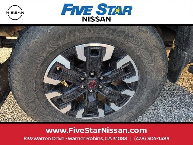 Used 2022 Nissan Frontier PRO-4X w/ Technology Package AWD/4WD image 15