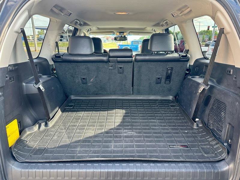 Used 2015 Lexus GX 460 w/ Premium Package AWD/4WD image 9