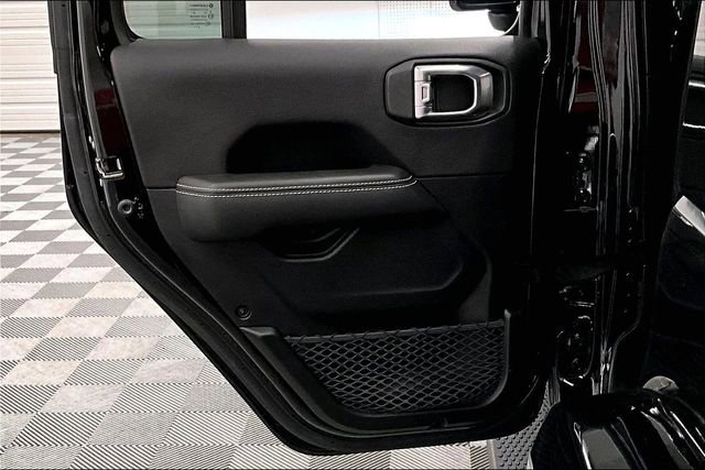 Used 2023 Jeep Wrangler Unlimited Sahara w/ Cold Weather Group image 22