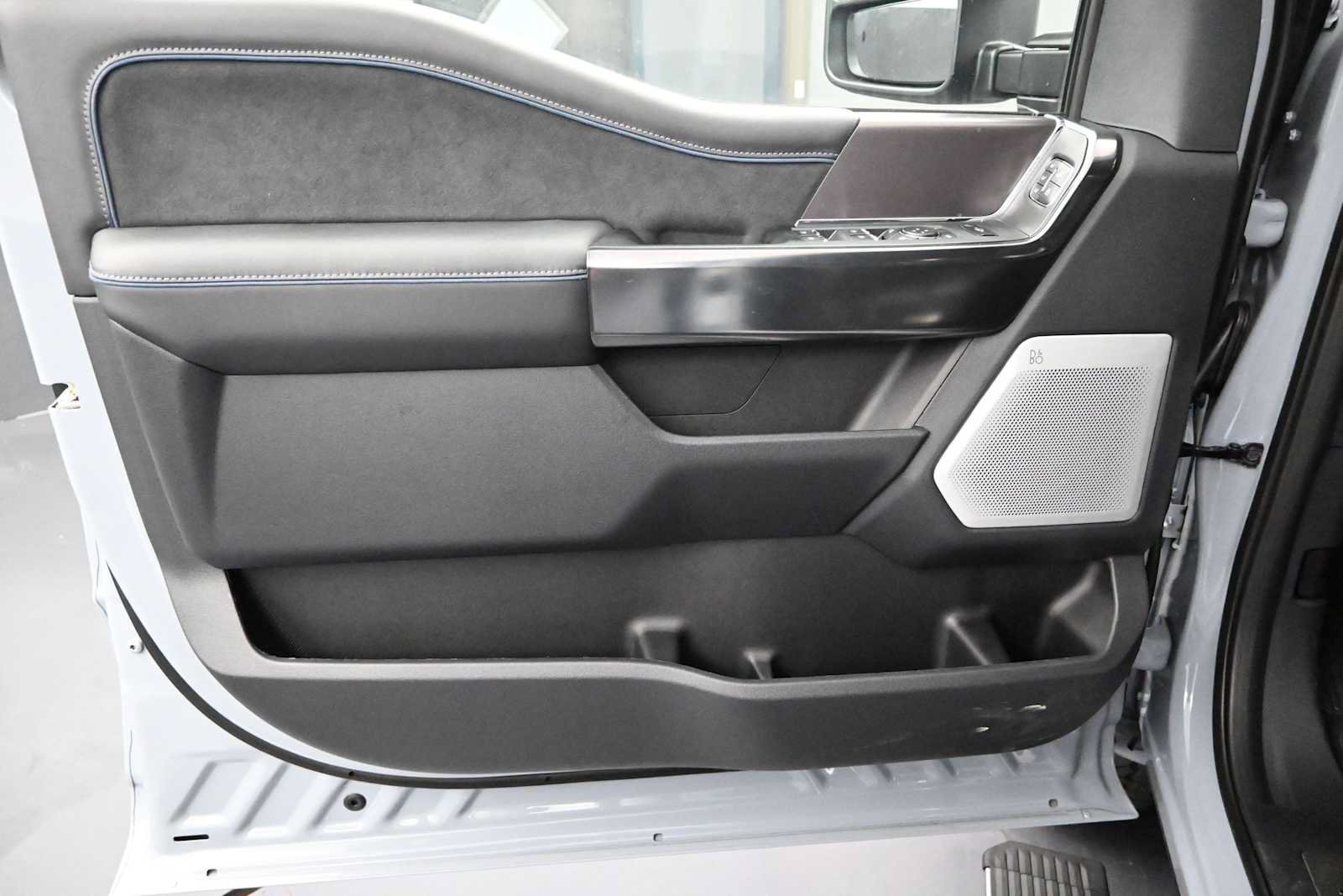 New 2026 Ford F350 Platinum AWD/4WD image 29