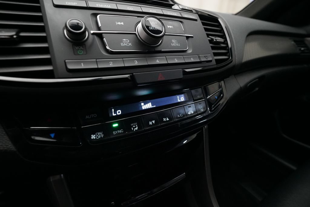 Used 2017 Honda Accord Sport Special Edition image 20
