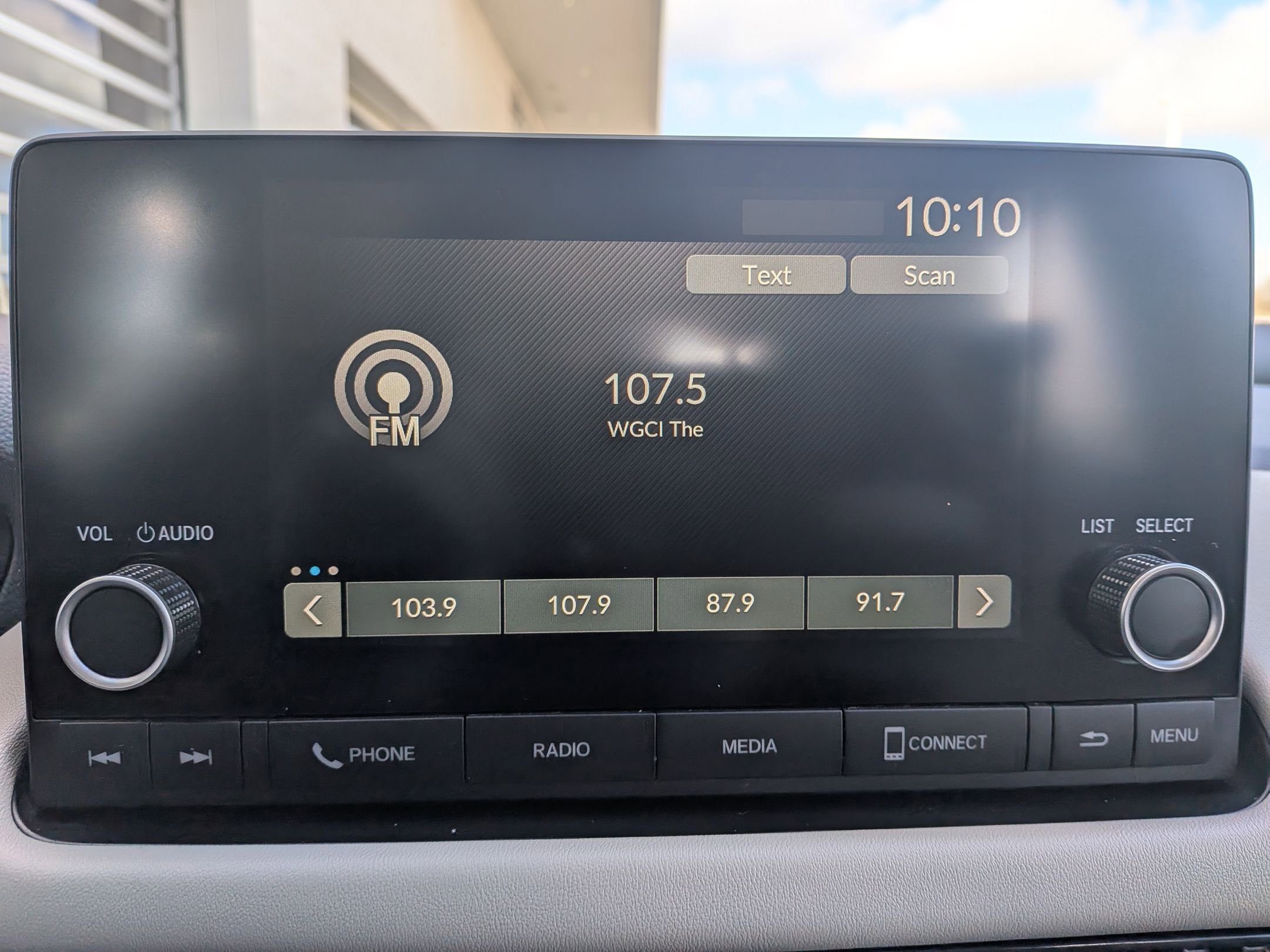 Certified 2023 Honda HR-V LX image 19