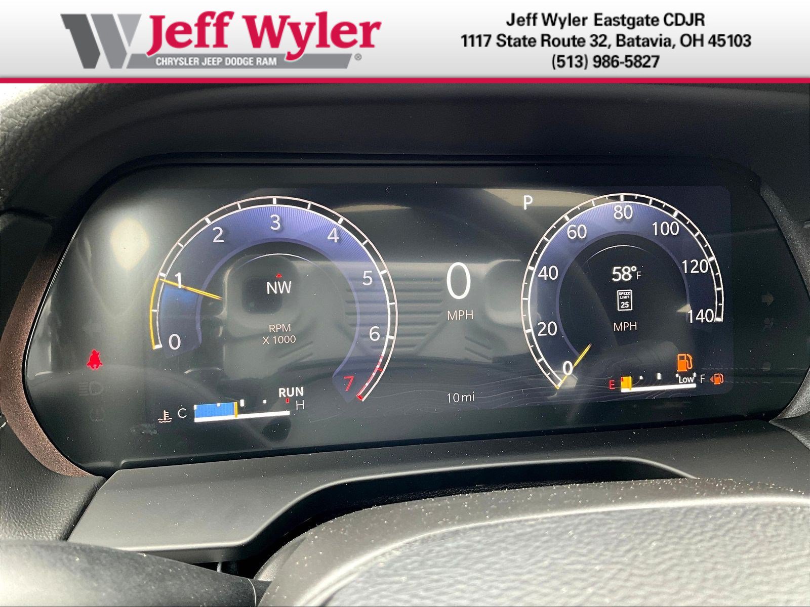 New 2026 Jeep Grand Cherokee Altitude AWD/4WD image 24