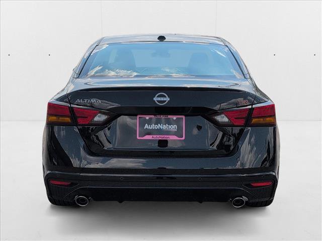 New 2025 Nissan Altima 2.5 SR image 6