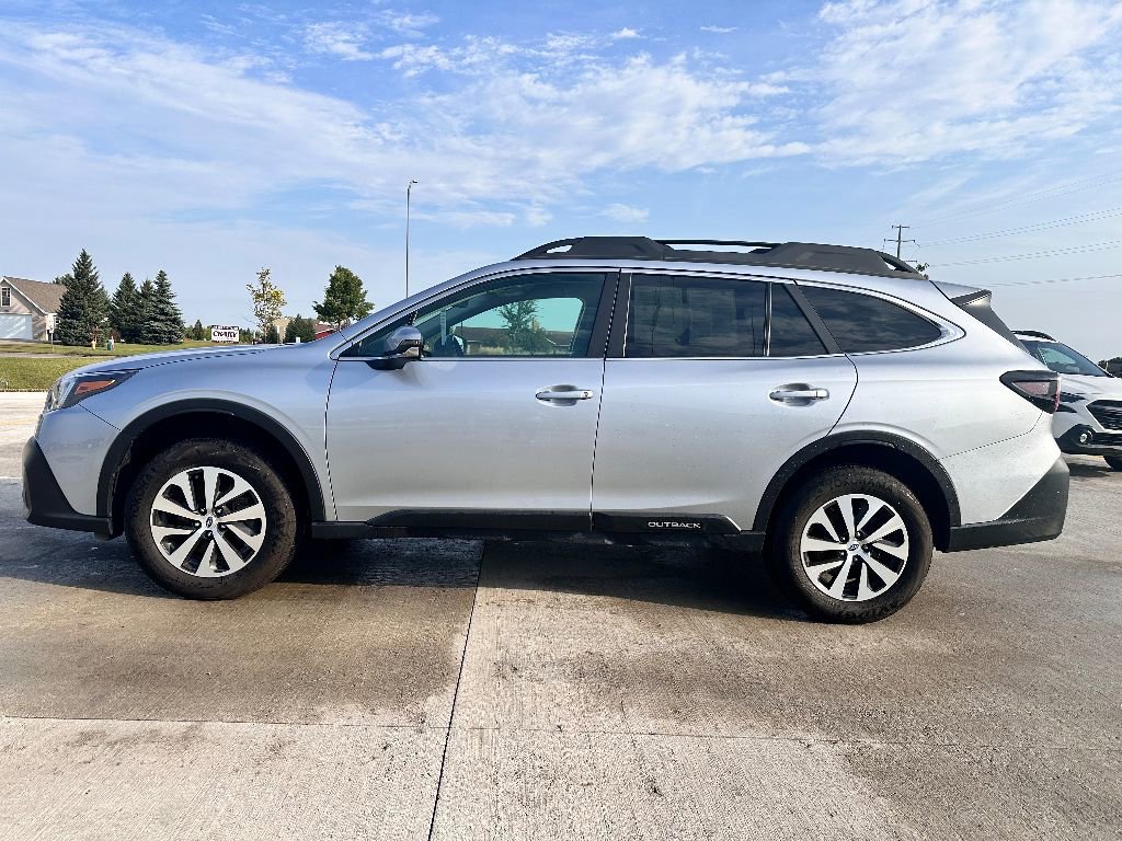 Used 2022 Subaru Outback Premium