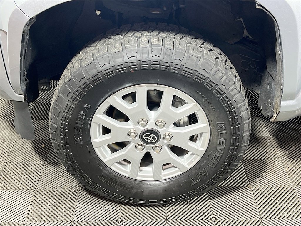 Certified 2024 Toyota Tacoma SR image 26