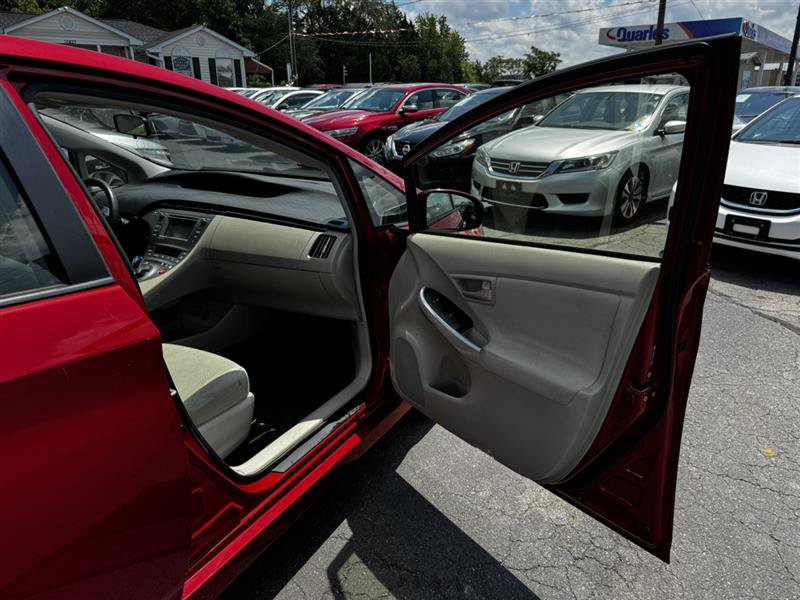 Used 2012 Toyota Prius Three FWD image 12