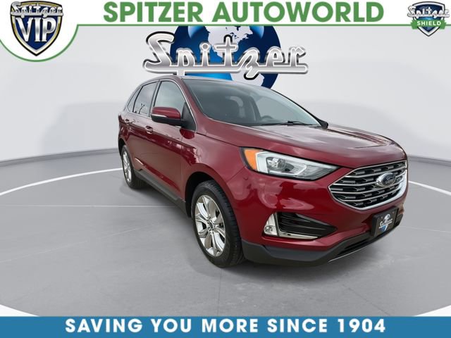 Used 2019 Ford Edge Titanium w/ Cold Weather Package AWD/4WD image 2