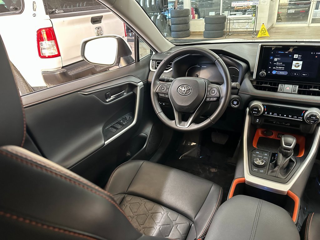 Used 2024 Toyota RAV4 Adventure image 14