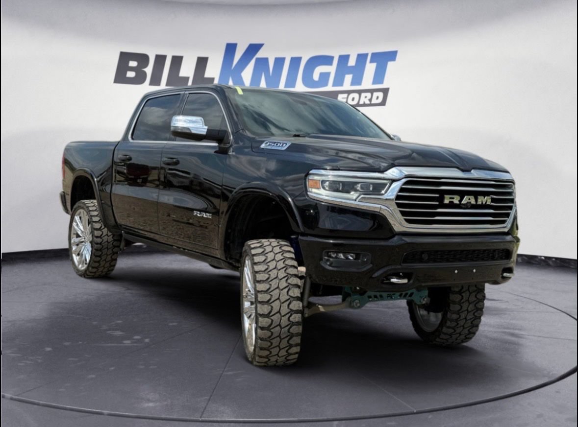 Used 2024 RAM 1500 Limited AWD/4WD image 7