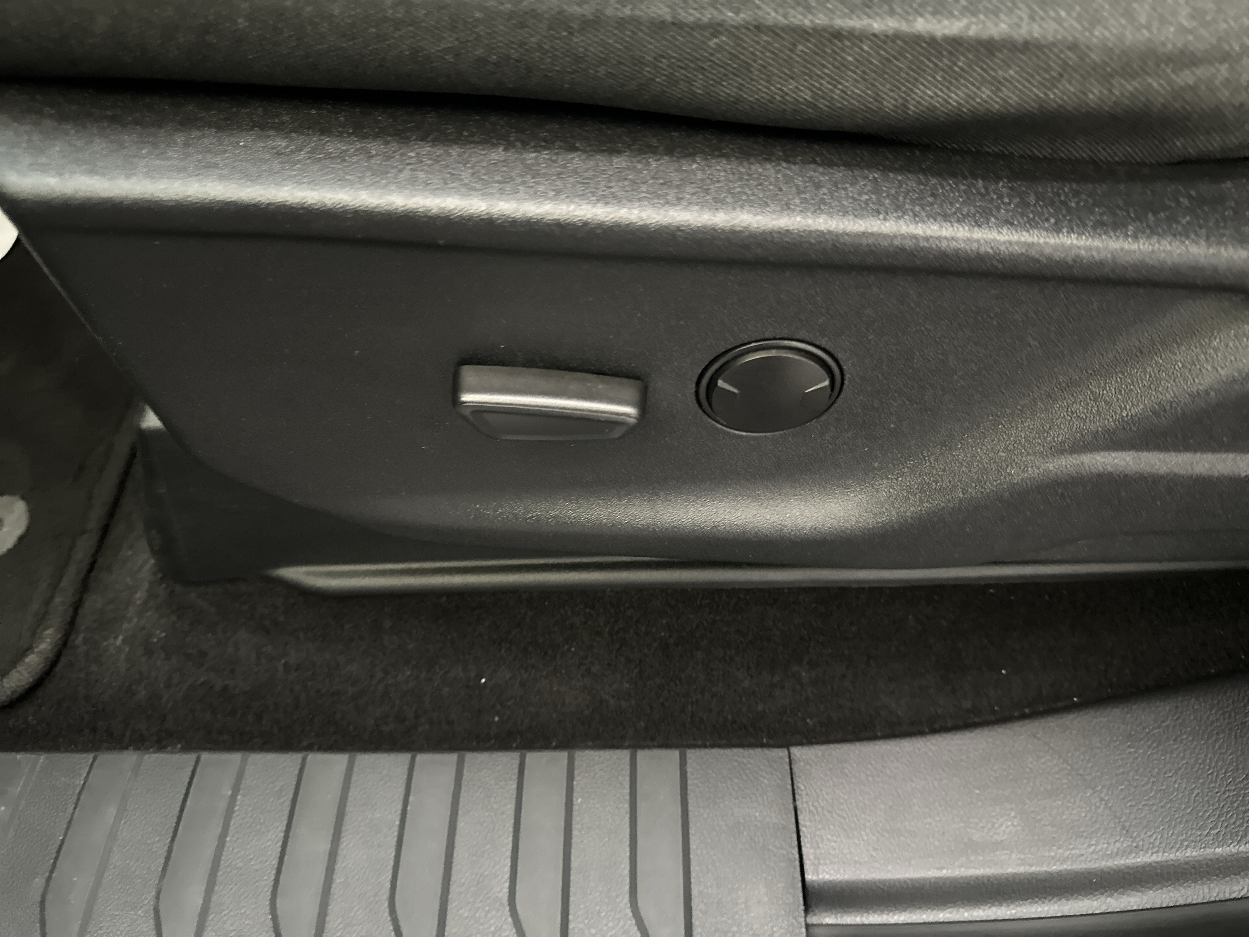 Used 2024 Ford F150 XLT AWD/4WD image 24