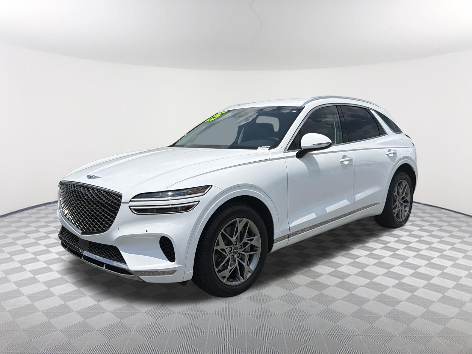 Used 2025 Genesis GV70 2.5T AWD/4WD image 3
