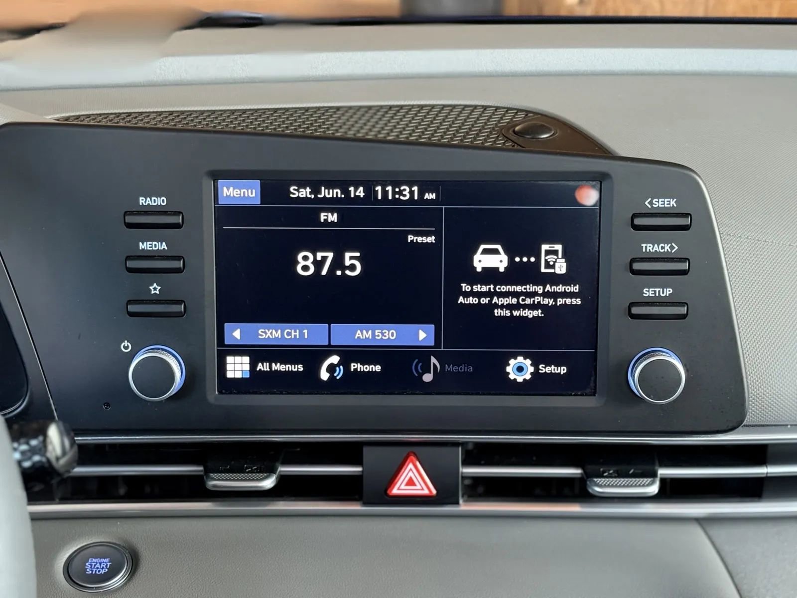 Used 2023 Hyundai Elantra SEL image 29