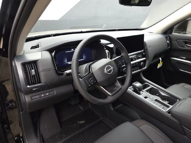 New 2026 Nissan Pathfinder SL w/ SL Premium Package FWD image 24