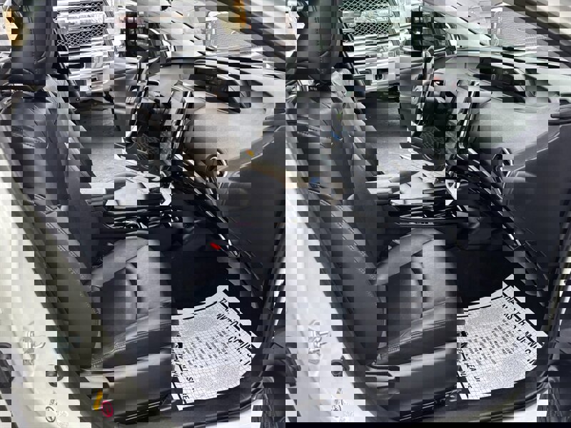 Used 2019 Toyota Prius Prime Premium w/ Carpet Mat Package image 8