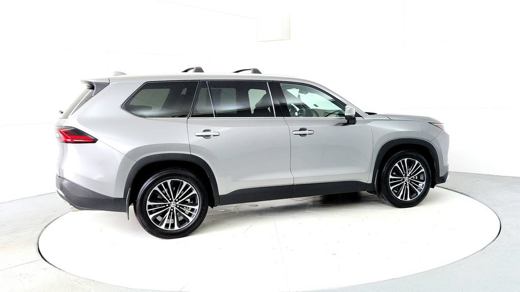 Certified 2025 Toyota Grand Highlander AWD Hybrid image 6