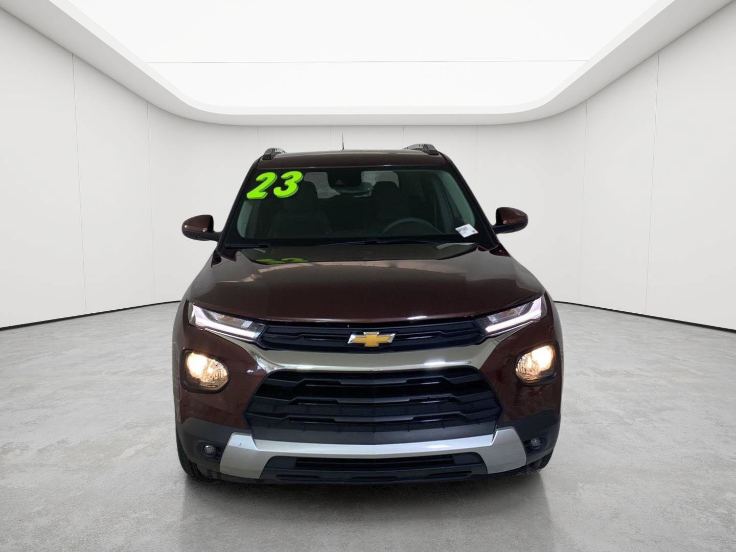 Certified 2023 Chevrolet TrailBlazer LT w/ Convenience Package FWD image 2