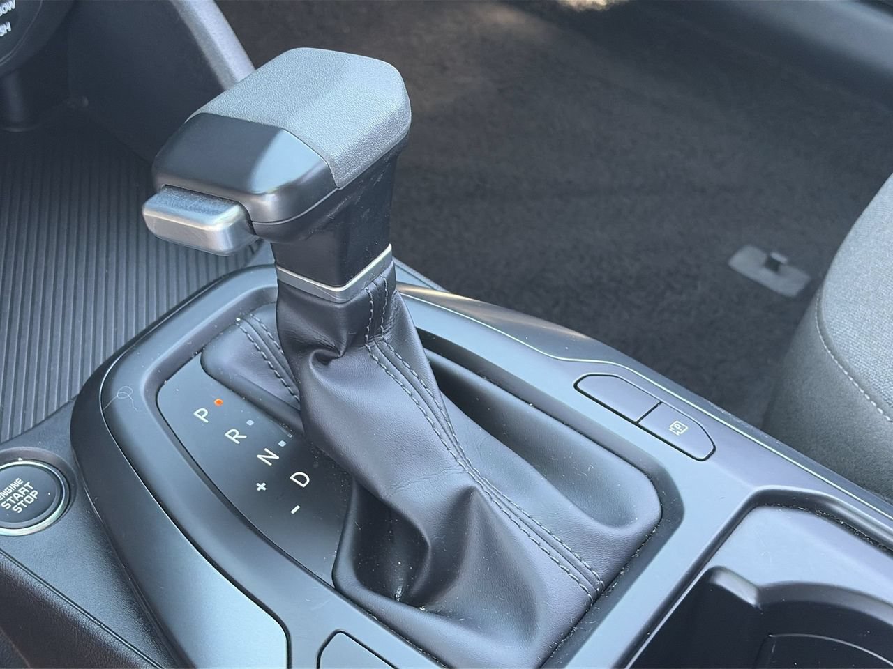 Certified 2025 Kia K4 FWD image 28