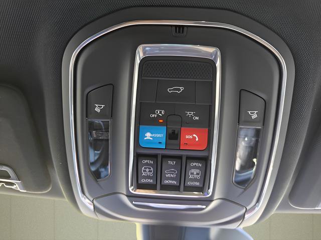 New 2025 Jeep Grand Cherokee L Limited w/ Luxury Tech Group II image 29