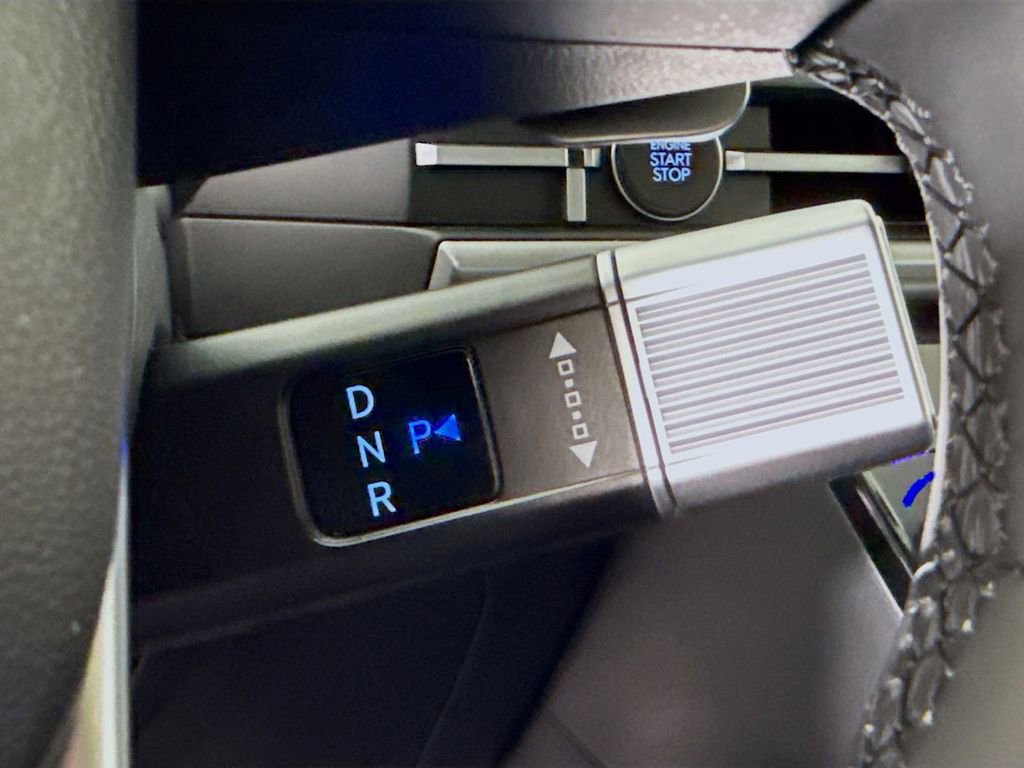 Used 2025 Hyundai Santa Fe SEL image 10