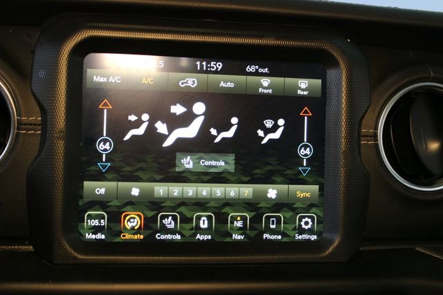 Used 2021 Jeep Wrangler Unlimited Sahara AWD/4WD image 23