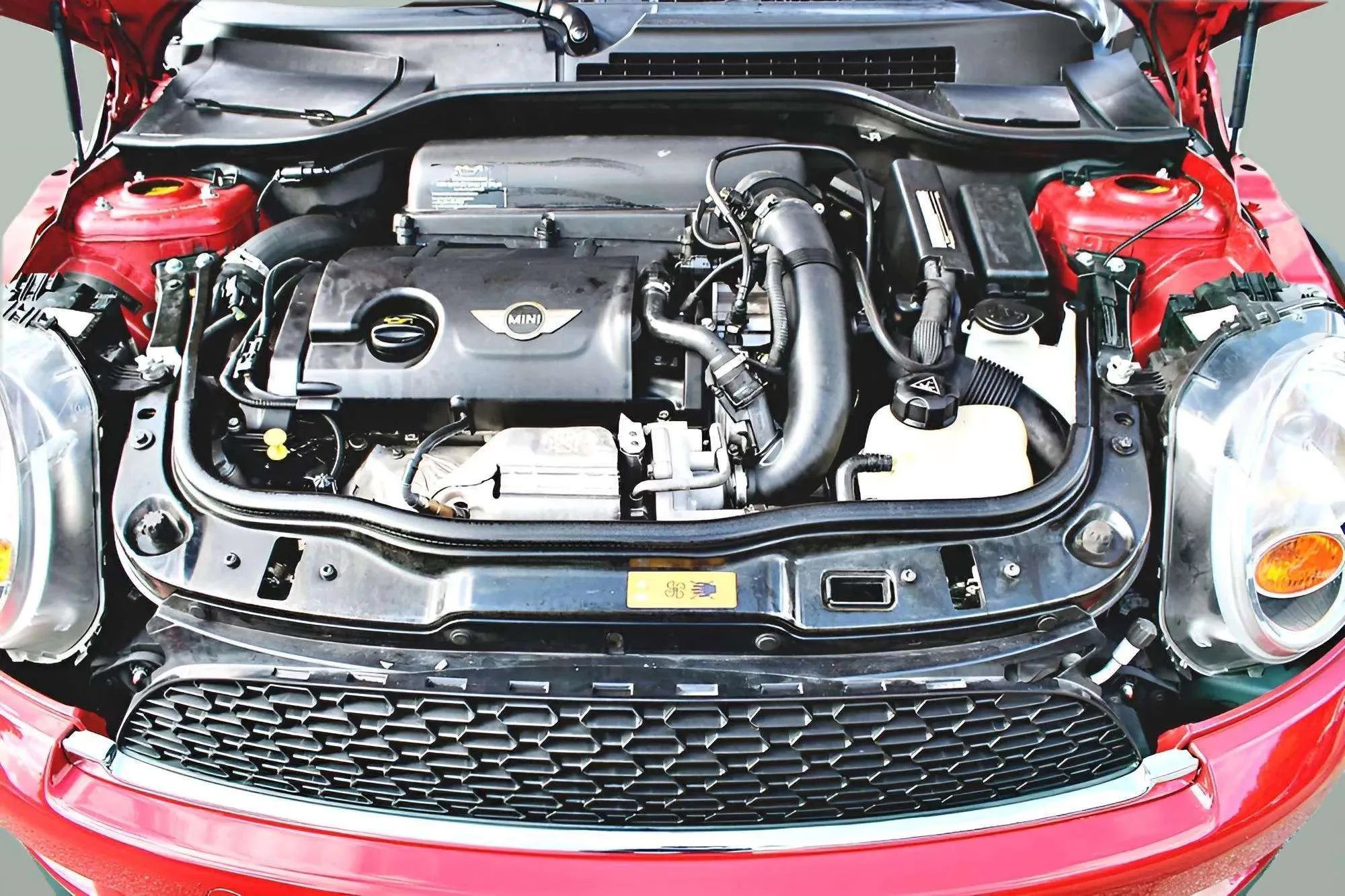 Used 2011 MINI Cooper S image 31