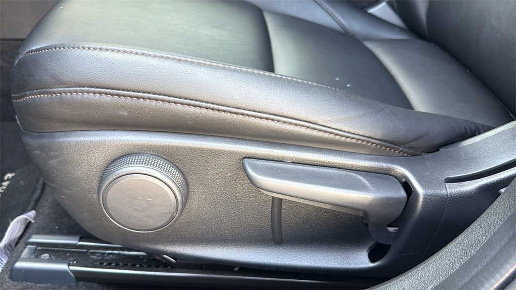 Used 2025 MAZDA MAZDA3 s Sport image 11