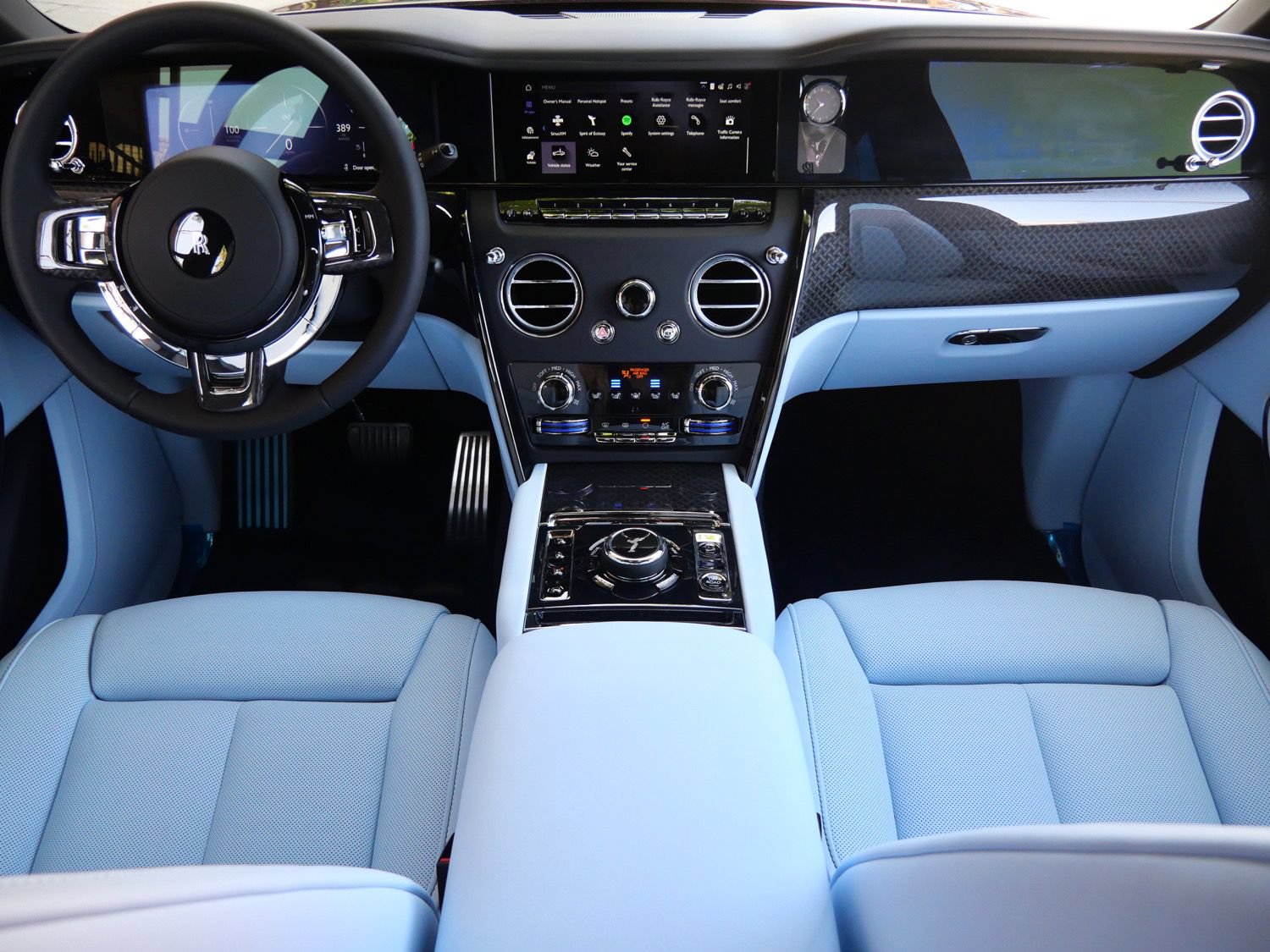 New 2027 Rolls-Royce Cullinan Black Badge AWD/4WD image 4