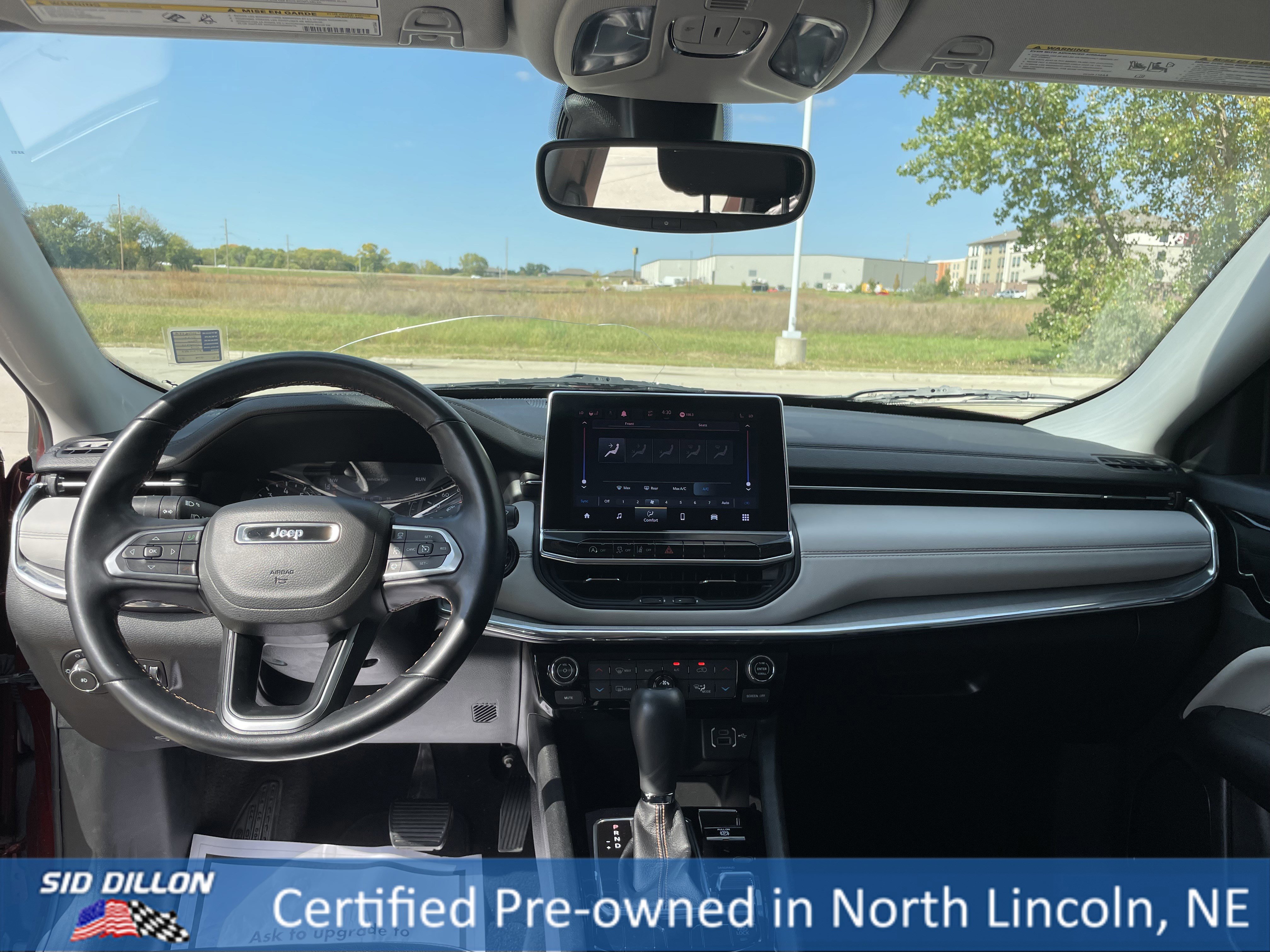 Used 2022 Jeep Compass Limited image 15