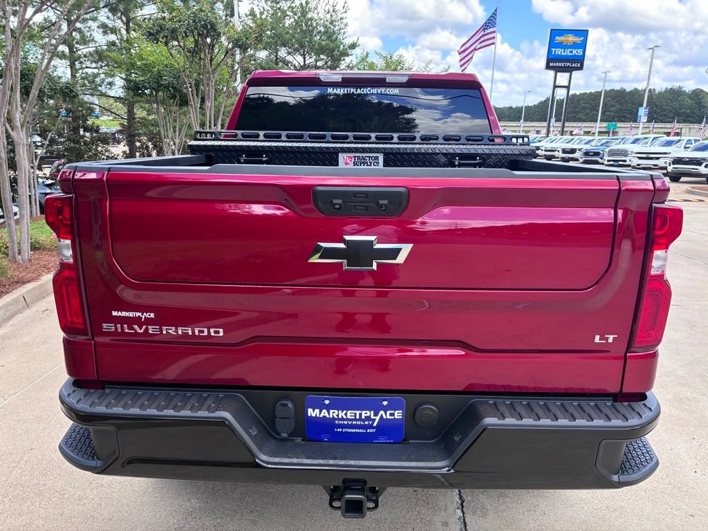 Used 2024 Chevrolet Silverado 1500 LT Trail Boss w/ Protection Package AWD/4WD image 8