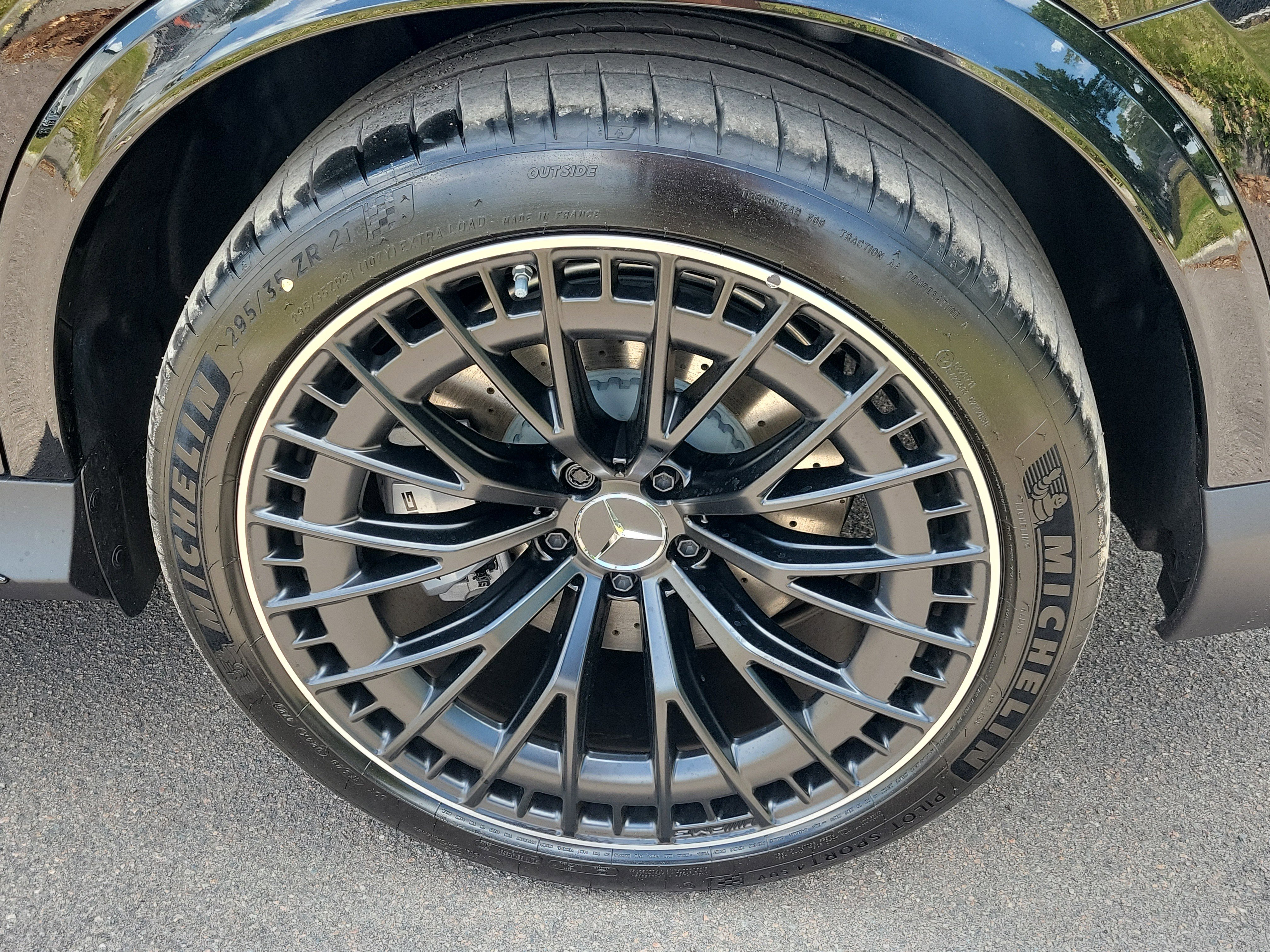 New 2026 Mercedes-Benz GLC 43 AMG 4MATIC image 5