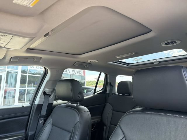 Used 2023 GMC Acadia SLT w/ Preferred Package FWD image 23