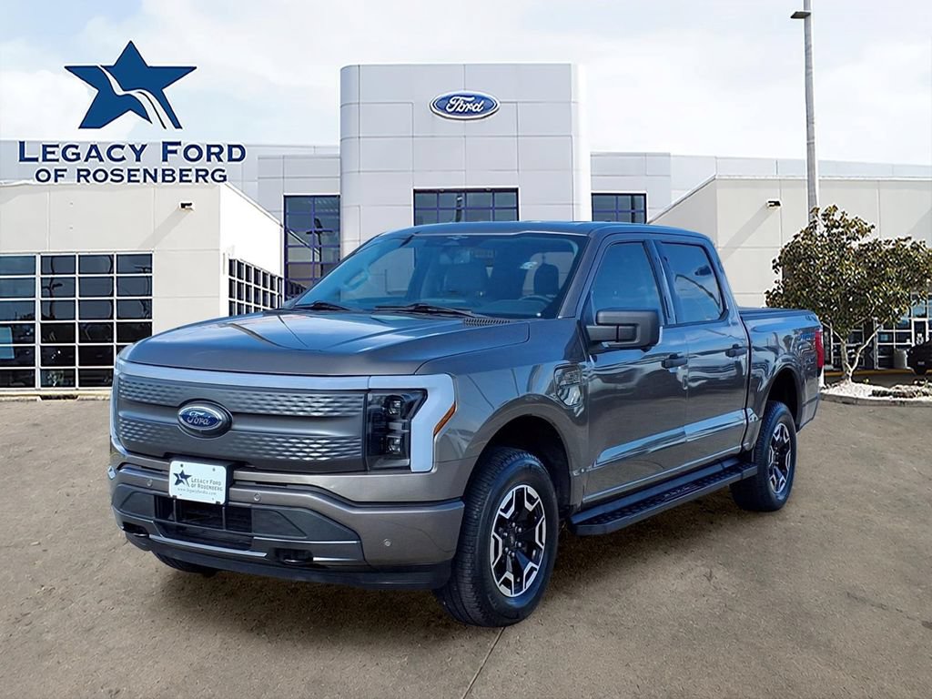 Used 2023 Ford F150 Lightning XLT AWD/4WD image 1