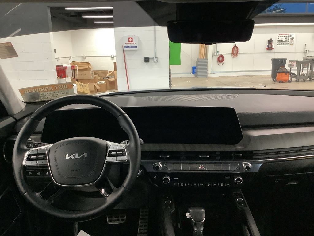 Certified 2024 Kia Telluride SX Prestige AWD/4WD image 4