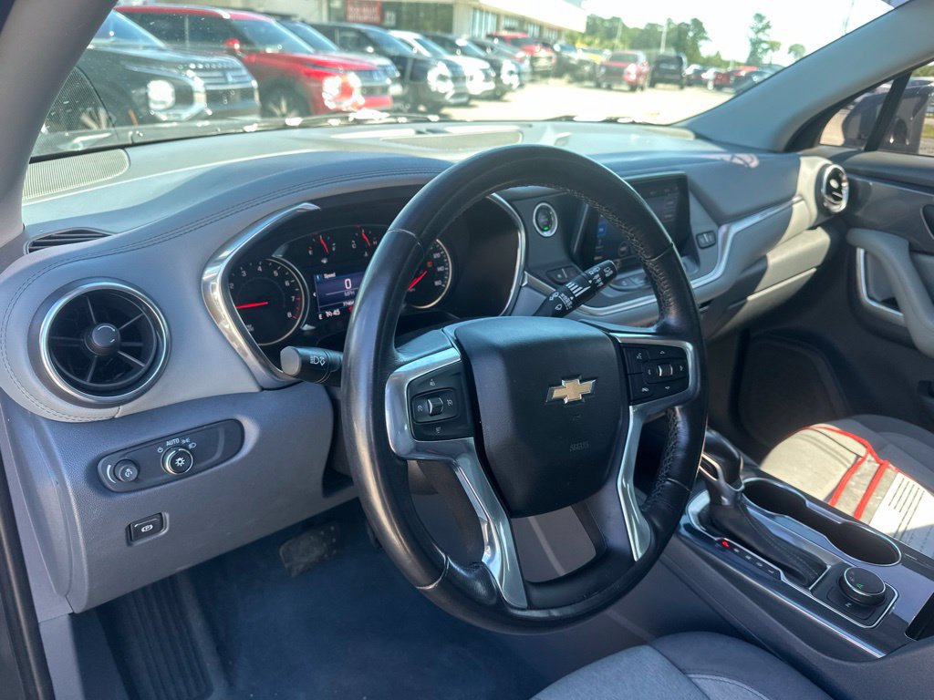 Used 2020 Chevrolet Blazer LT FWD image 13