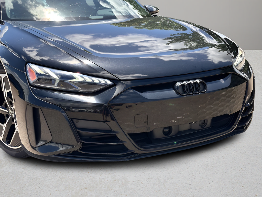 Used 2023 Audi RS e-tron GT w/ Carbon Performance Package AWD/4WD image 24