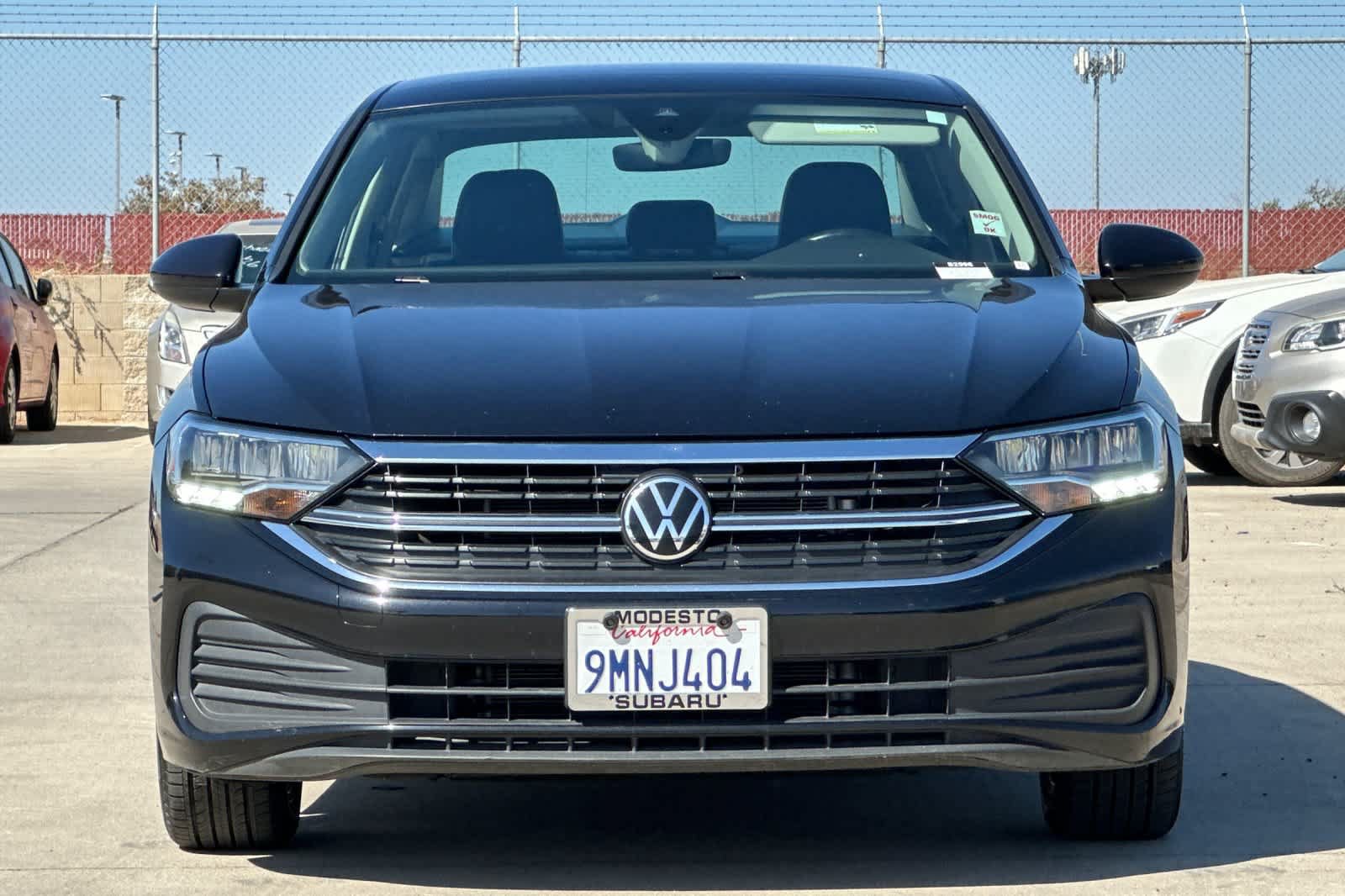 Used 2024 Volkswagen Jetta SE FWD image 8